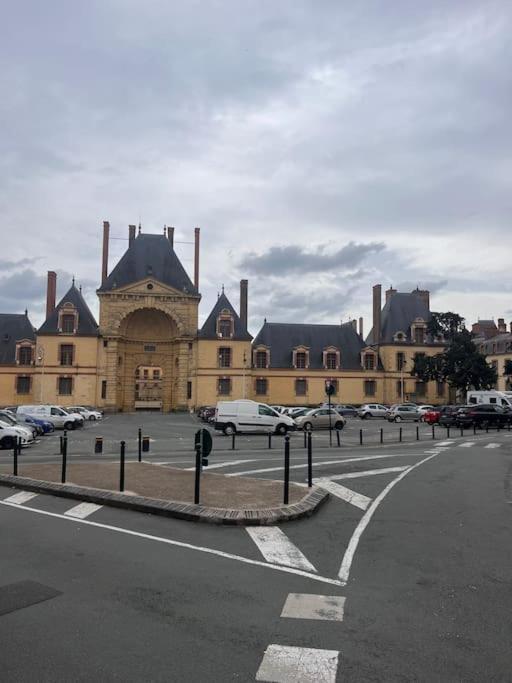 Fontainebleau Hypercentre Place D'Armes 2 Chambres Экстерьер фото